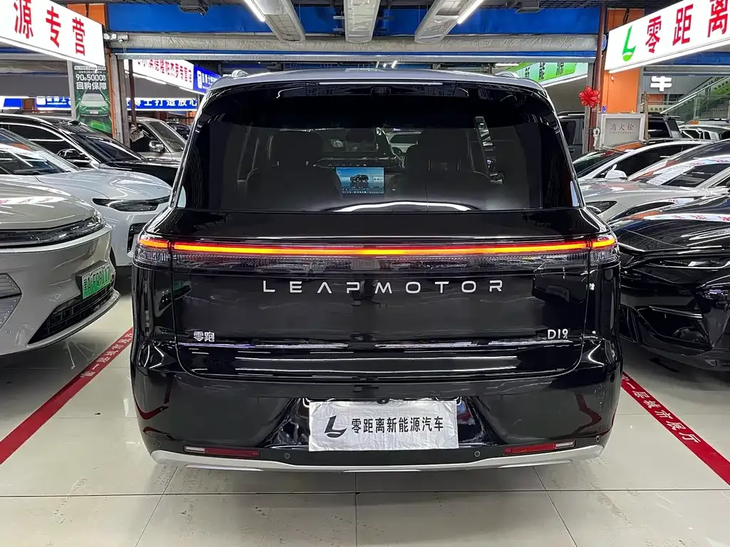 Leapmotor 零跑D19 — фото 9