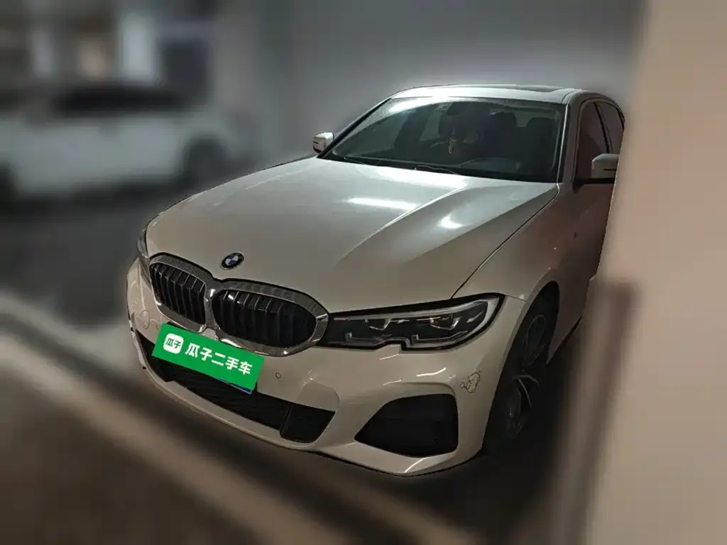 BMW 3 Series — фото 1