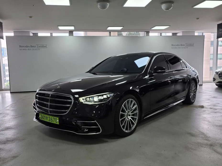 Mercedes-Benz S-Class — фото 1