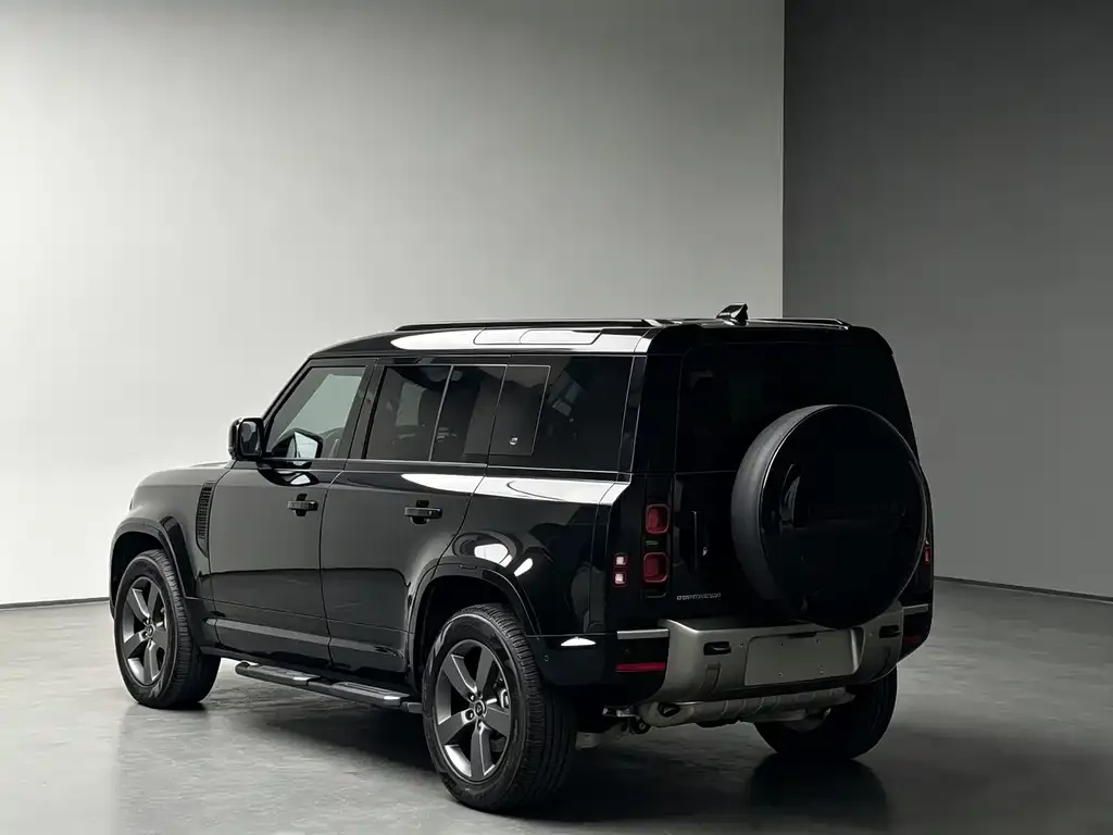 Land Rover Defender — фото 4