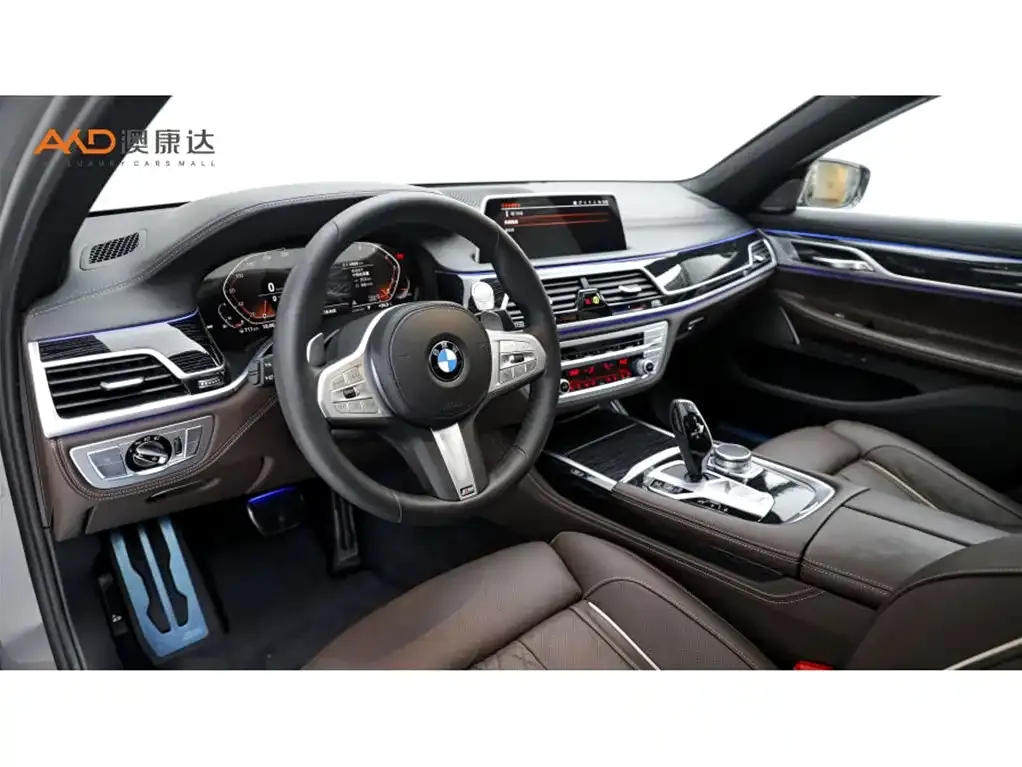 BMW 7 Series — фото 10