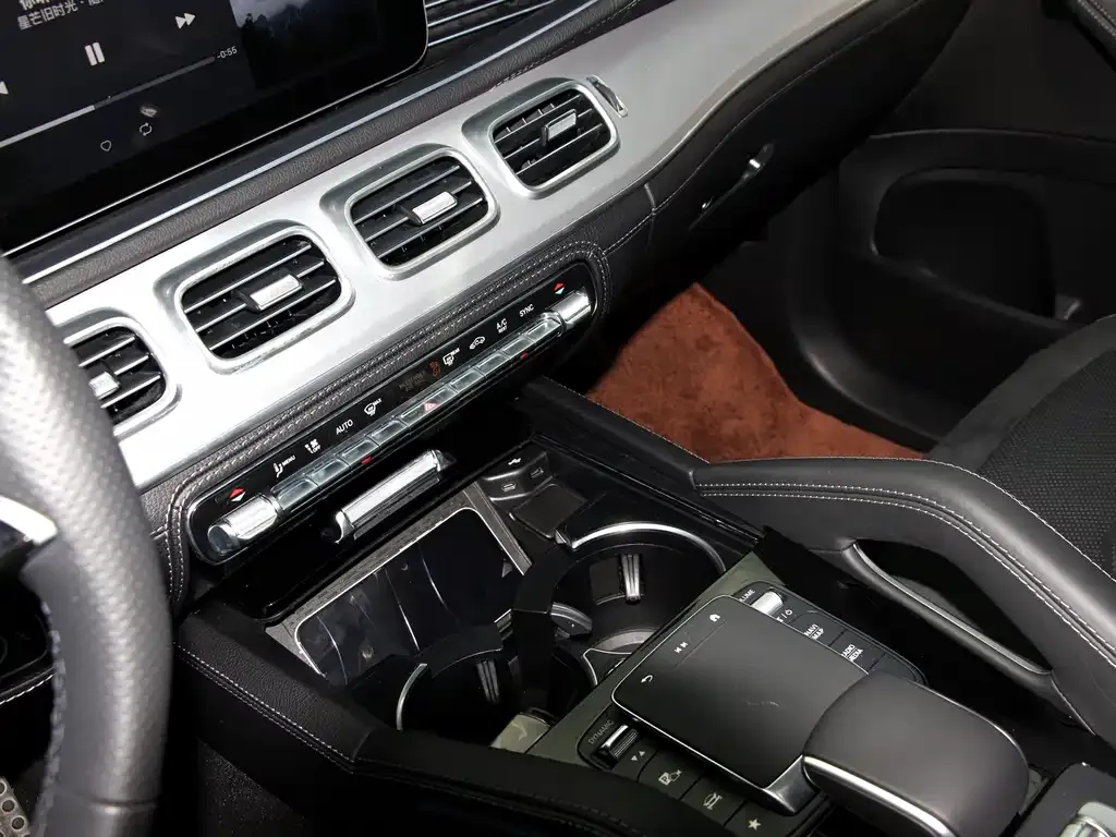 Mercedes-Benz GLE AMG — фото 8