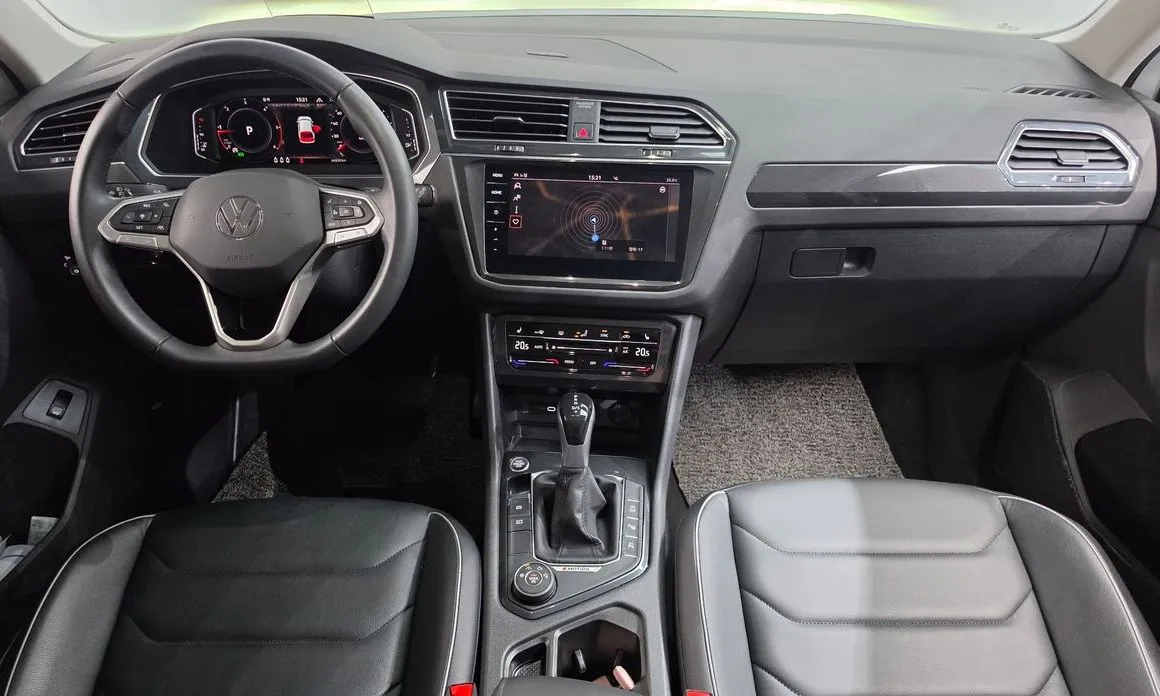 Volkswagen Tiguan — фото 9
