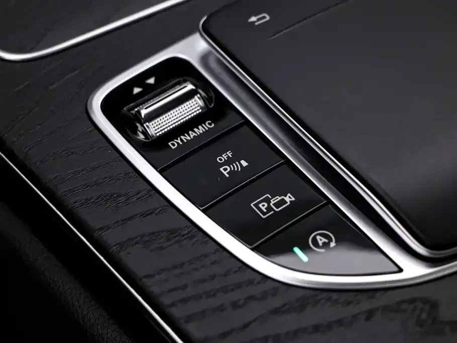 Mercedes-Benz C-Class (Import) — фото 2