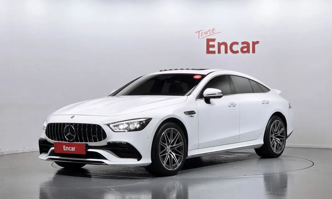 Mercedes-Benz AMG GT — фото 1