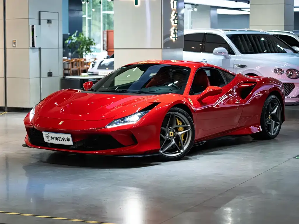 Ferrari F8 — фото 1