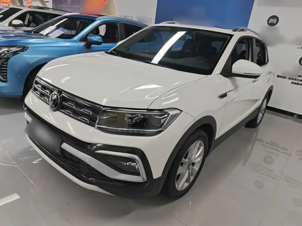 Volkswagen T-Cross — фото 1