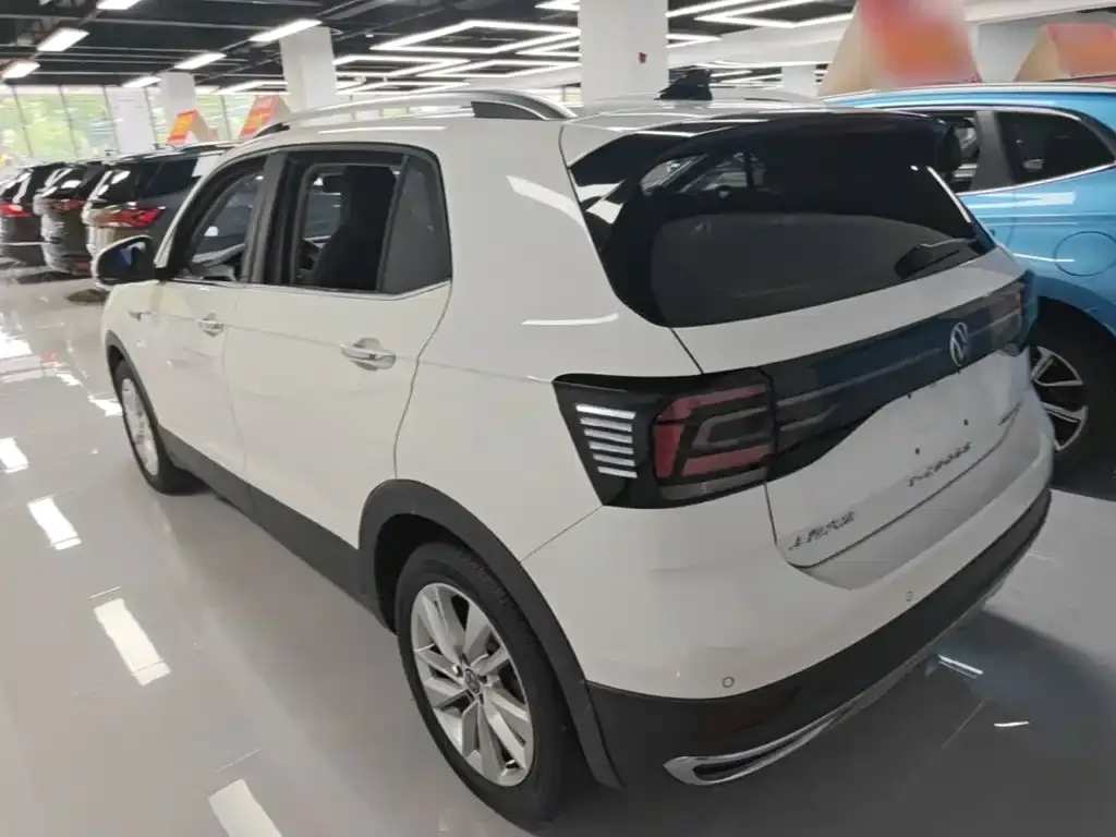Volkswagen T-Cross — фото 6