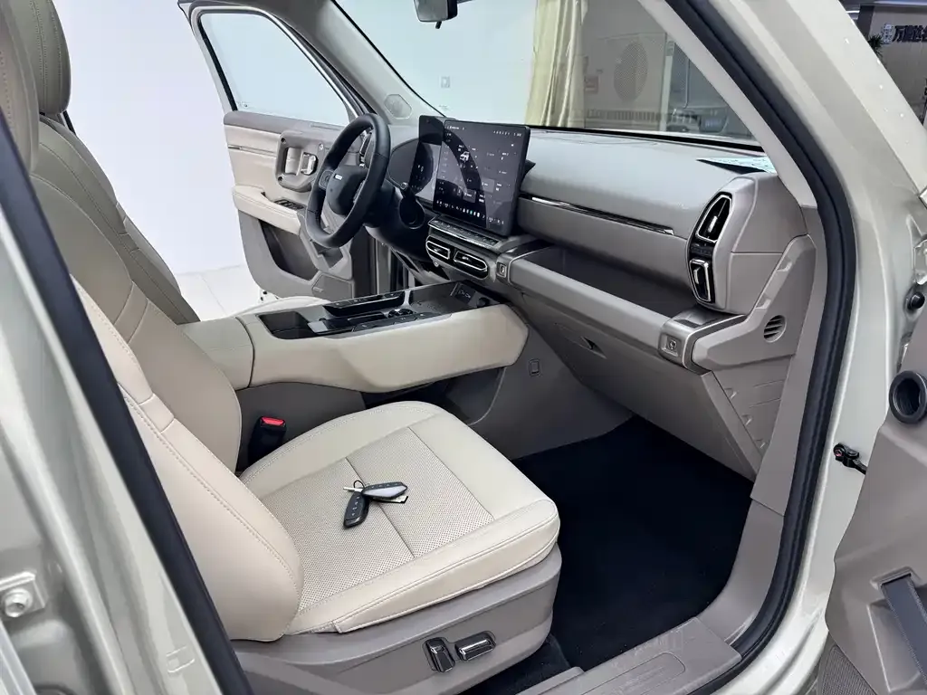 Haval Big Dog PLUS New Energy — фото 6