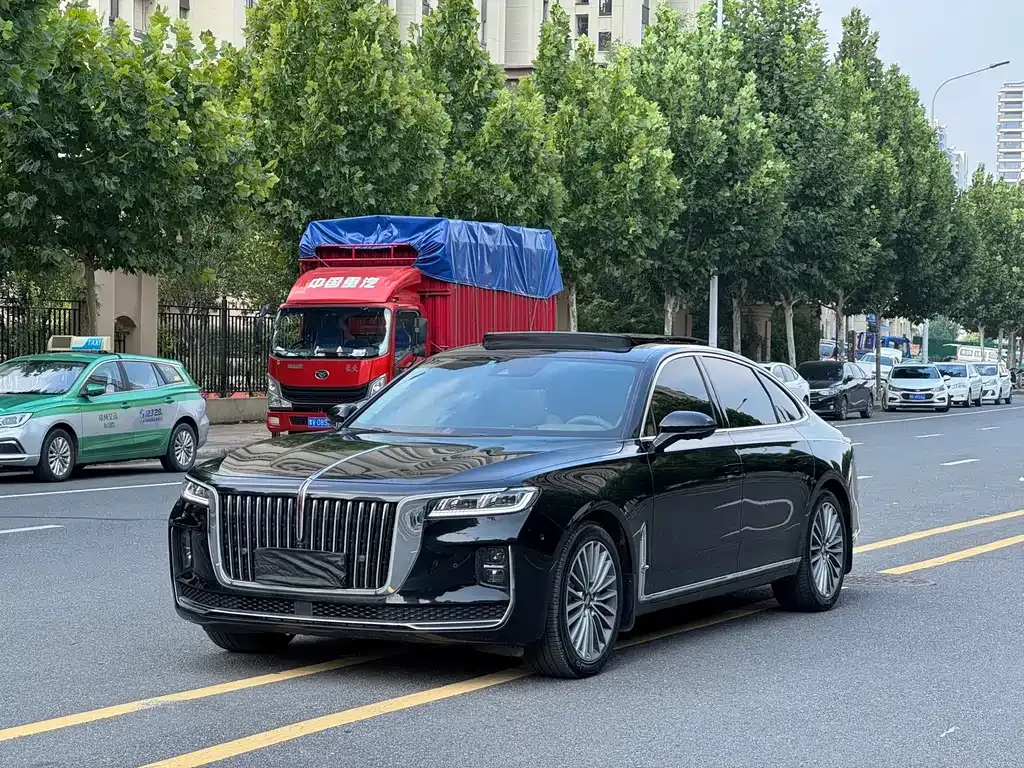 Hongqi H9 — фото 1