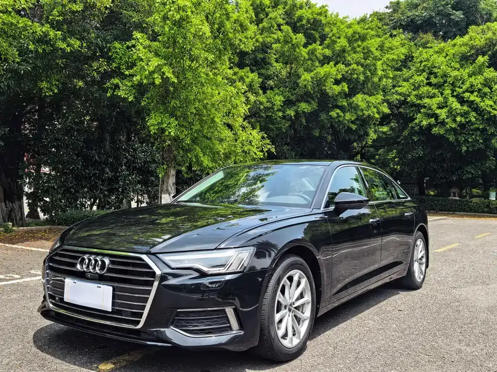 Audi A6L — фото 6