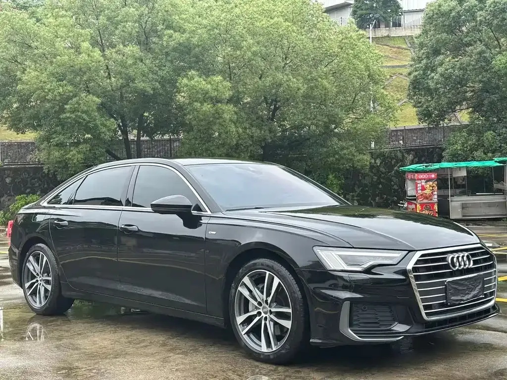Audi A6L — фото 2