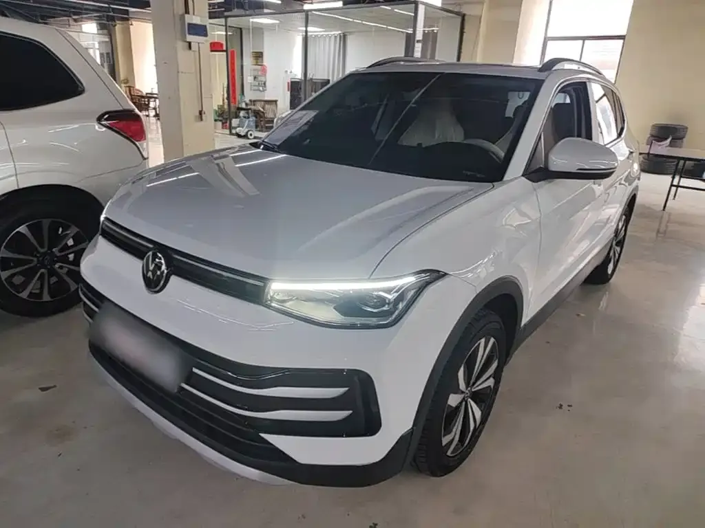 Volkswagen Tharu — фото 1