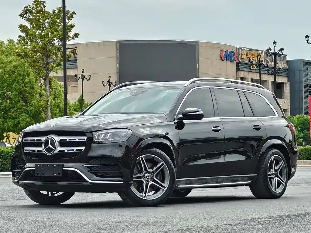 Mercedes-Benz GLS — фото 1