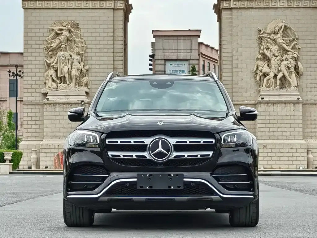 Mercedes-Benz GLS — фото 6