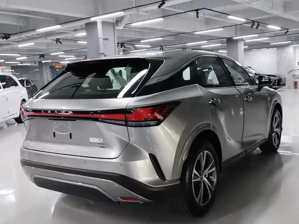 Lexus RX — фото 5