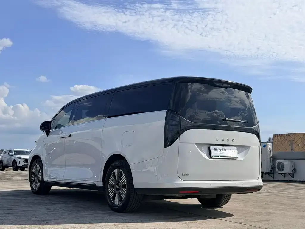 Geely Yizhen L380 — фото 3
