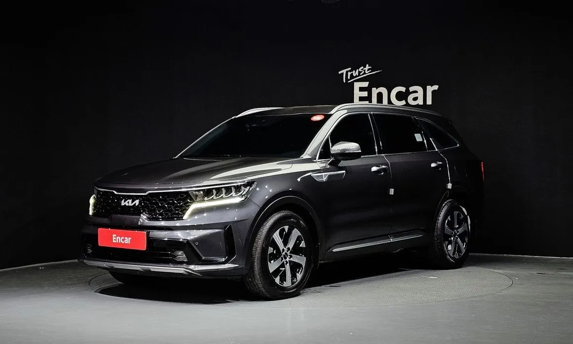 Kia Sorento — фото 1