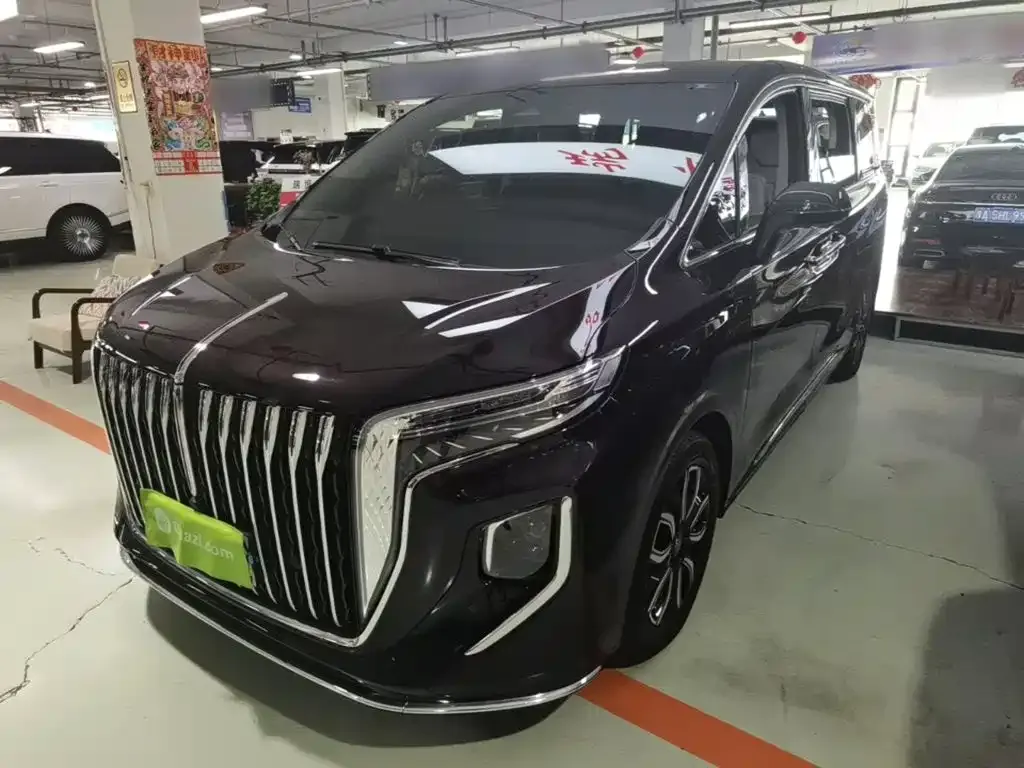 Hongqi HQ9 — фото 1