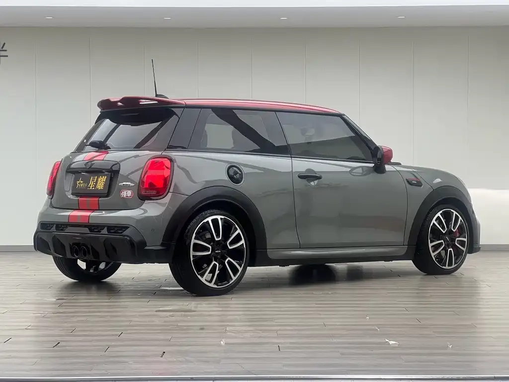 MINI JCW (John Cooper Works) — фото 2