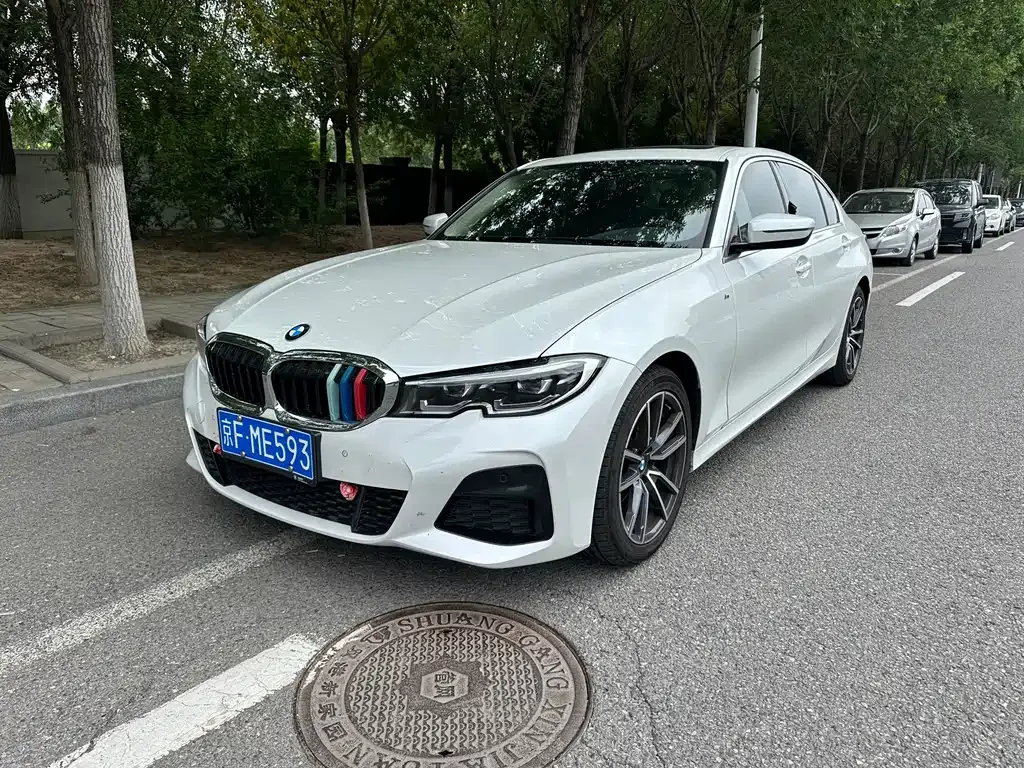 BMW 3 Series — фото 1