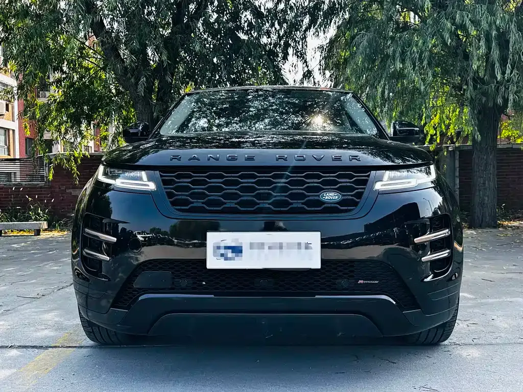 Land Rover Evoque — фото 1