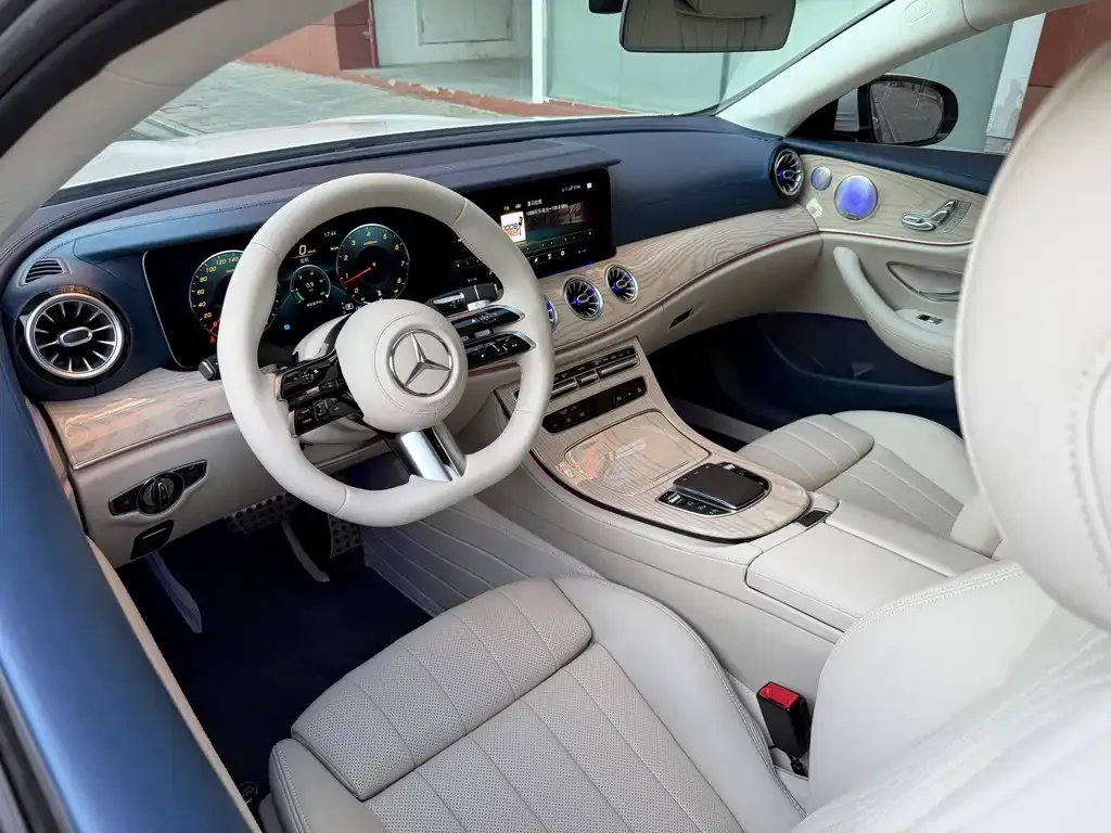 Mercedes-Benz E-Class (Import) — фото 2