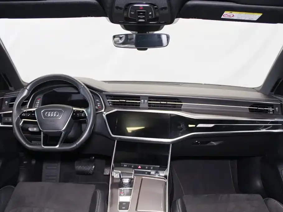 Audi A6L — фото 5