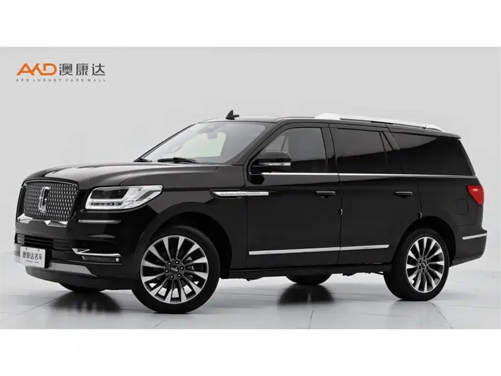 Lincoln Navigator — фото 1