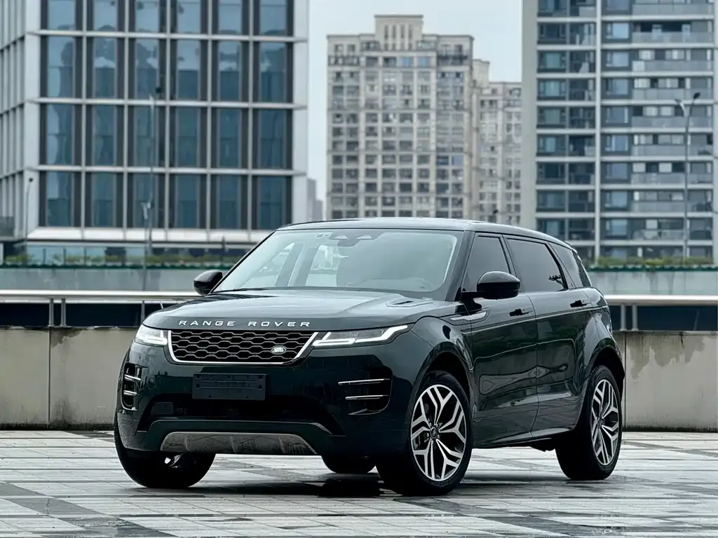 Land Rover Evoque — фото 1