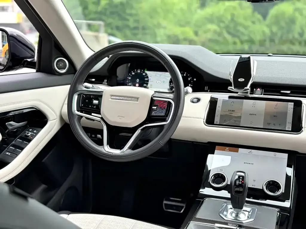 Land Rover Evoque — фото 9