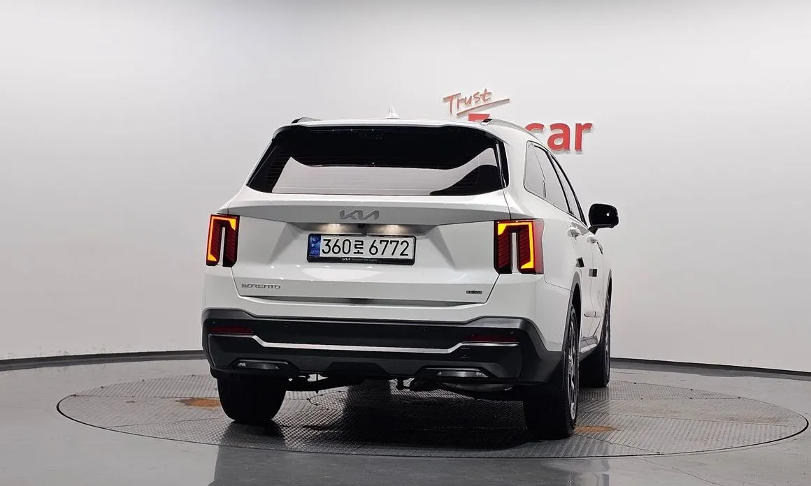 Kia Sorento — фото 3