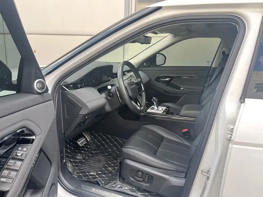 Land Rover Evoque — фото 6