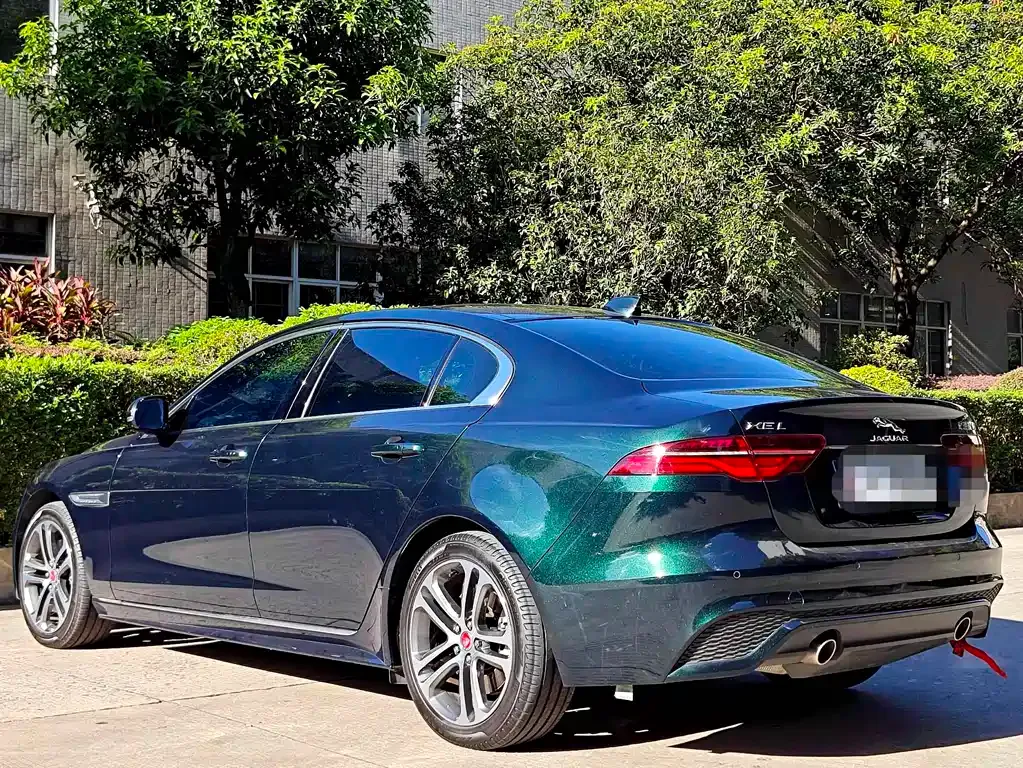 Jaguar XEL — фото 10