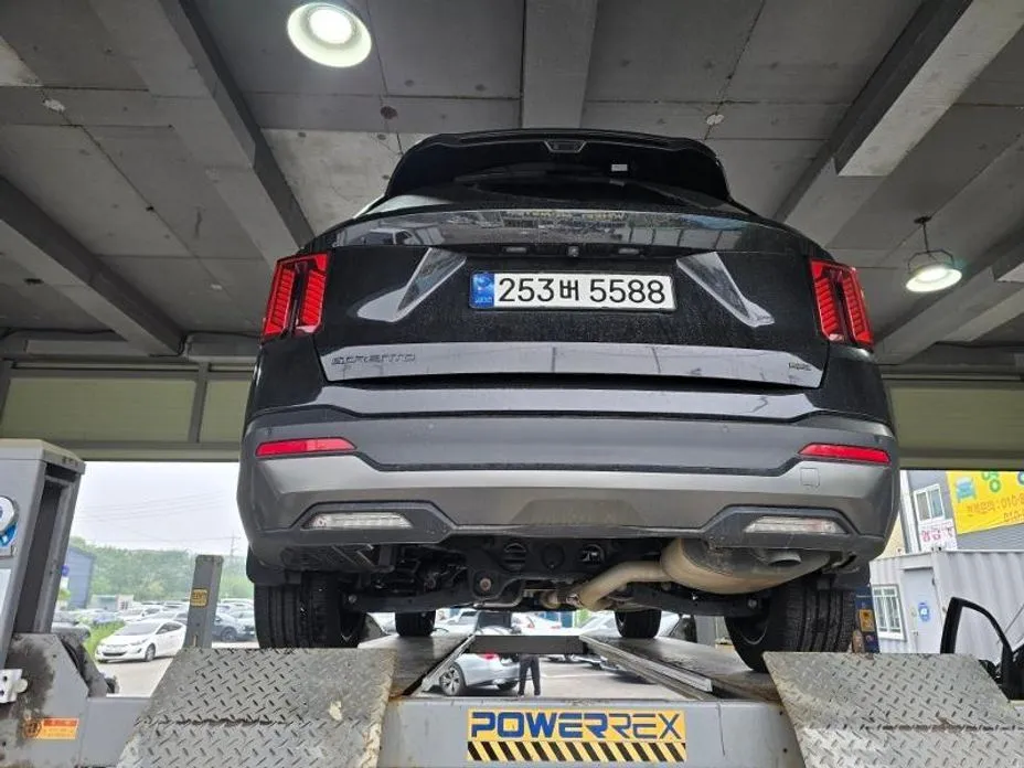 Kia Sorento — фото 2