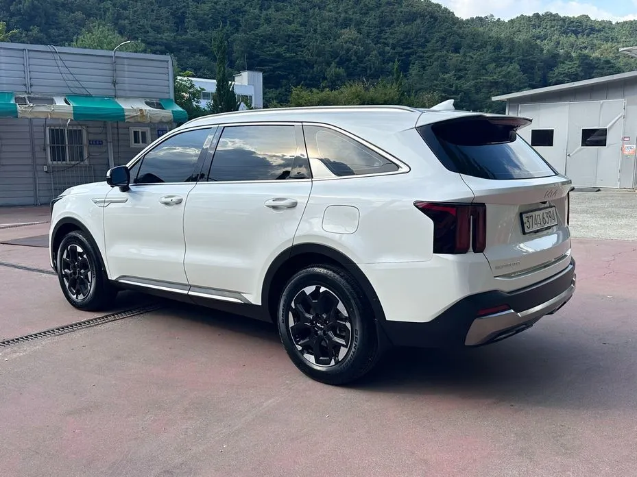 Kia Sorento — фото 2