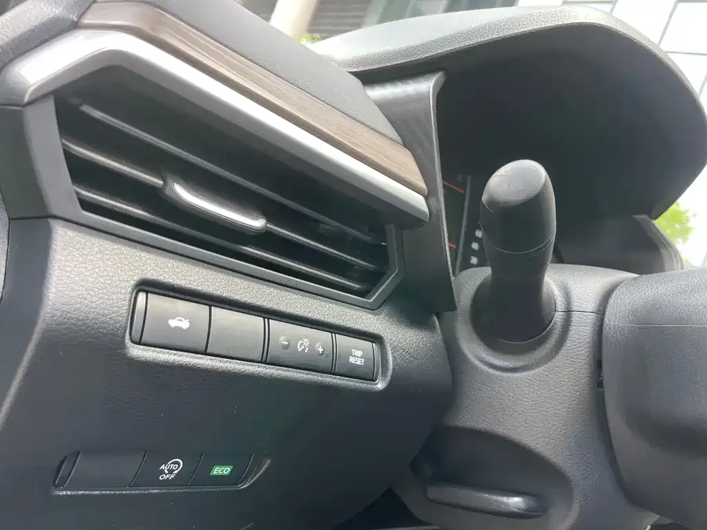 Nissan Teana — фото 2