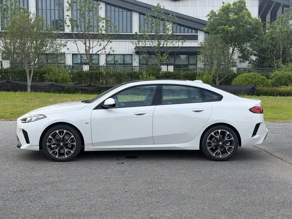 BMW 2 Series — фото 10