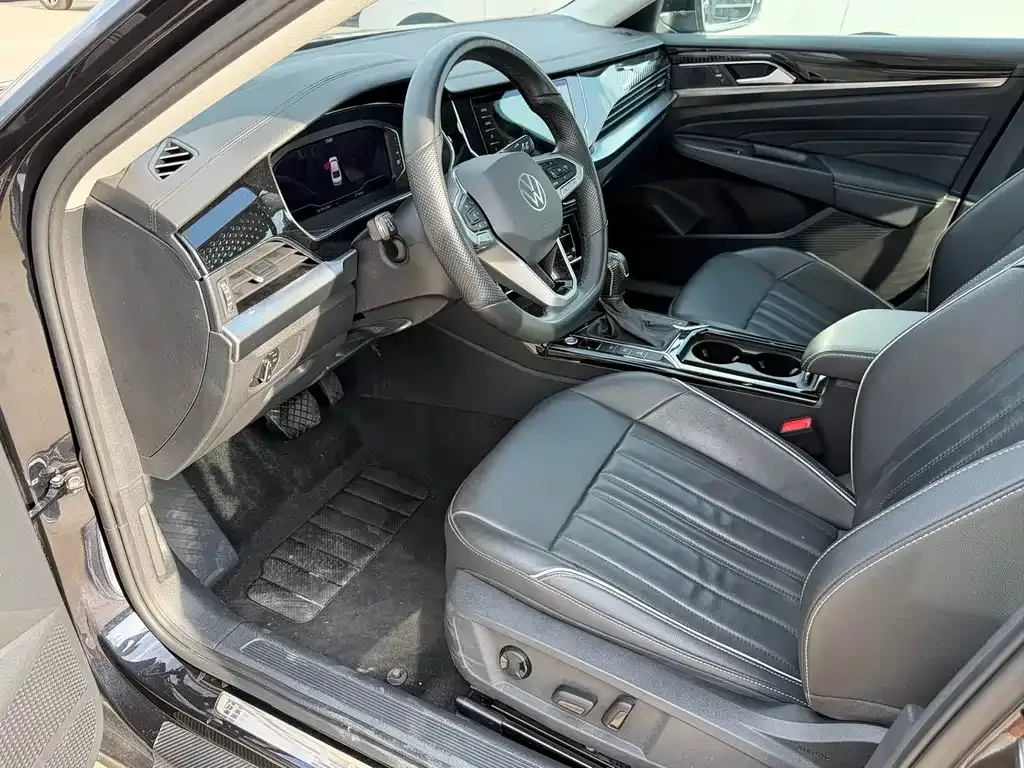 Volkswagen Passat — фото 8
