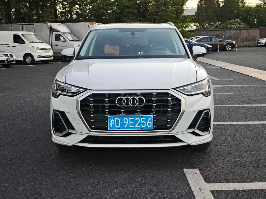 Audi Q3 — фото 4