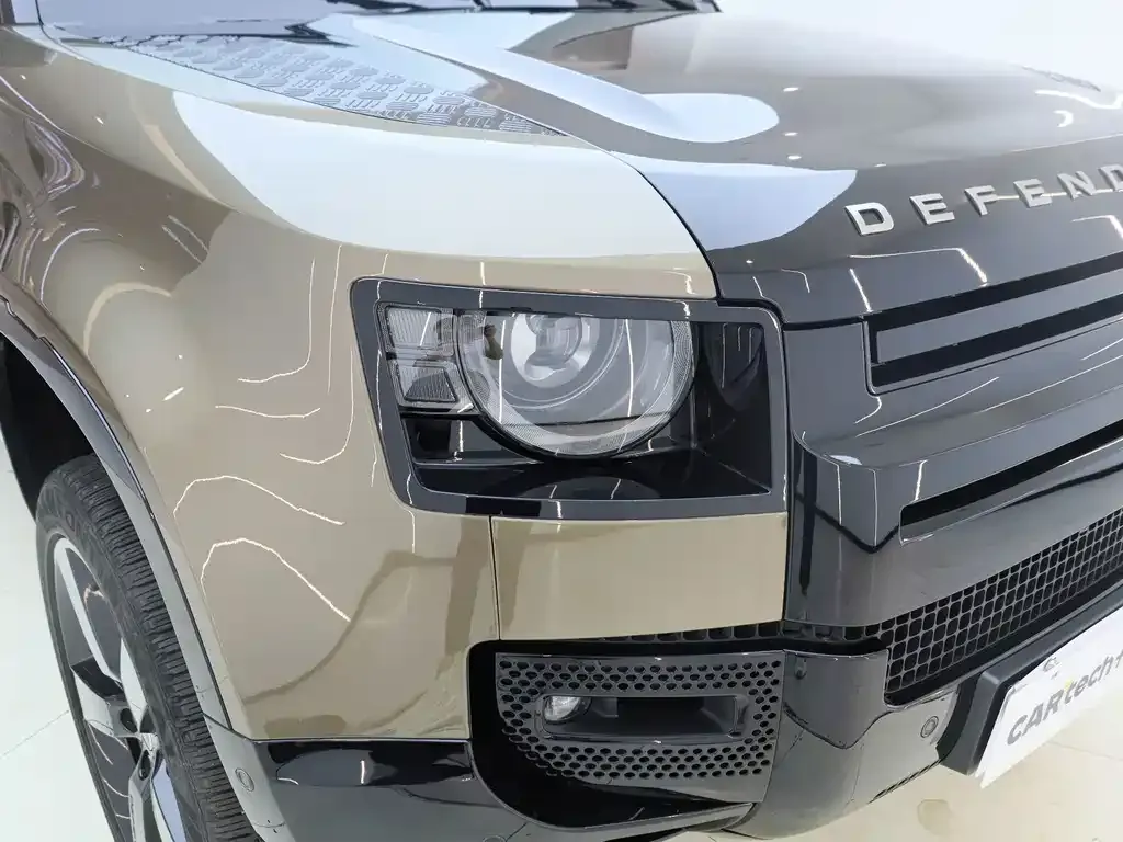 Land Rover Defender — фото 9