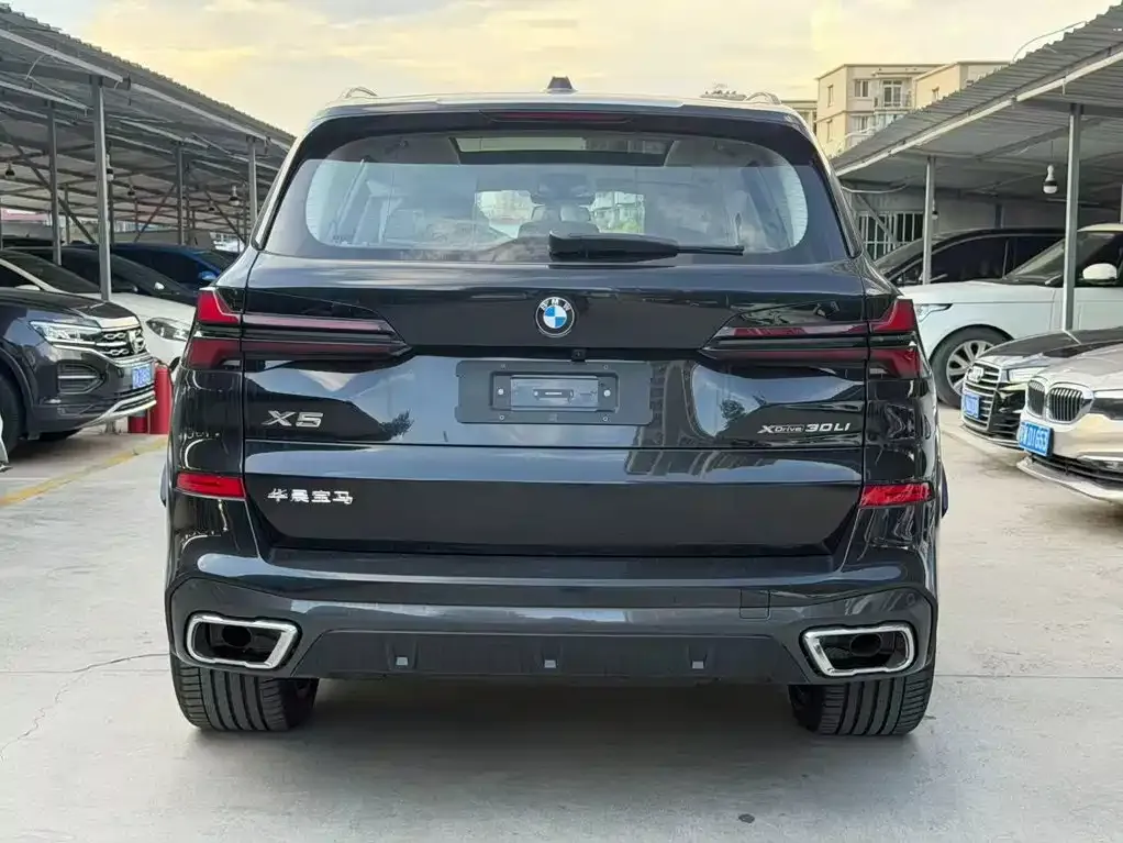 BMW X5 — фото 2