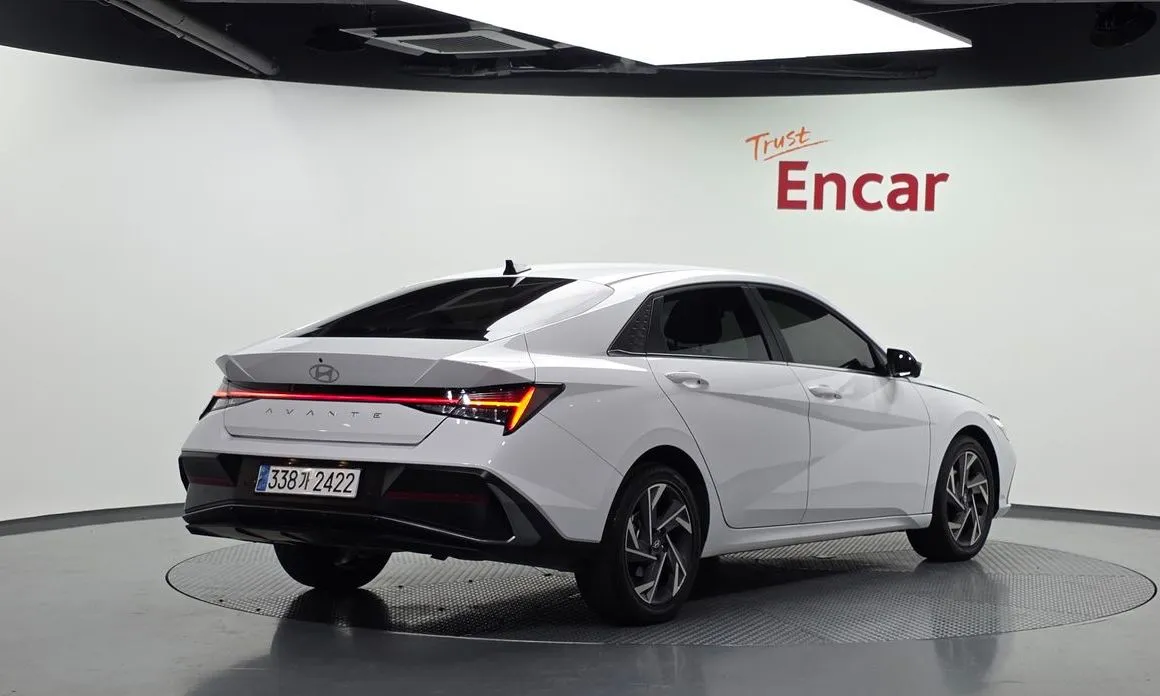 Hyundai AVANTE — фото 6