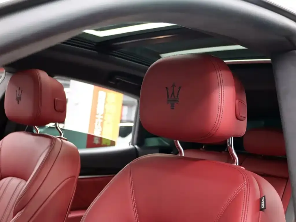 Maserati Levante — фото 3