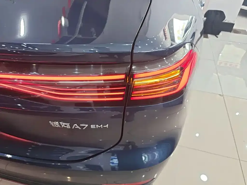 Geely Galaxy A7 EM — фото 2