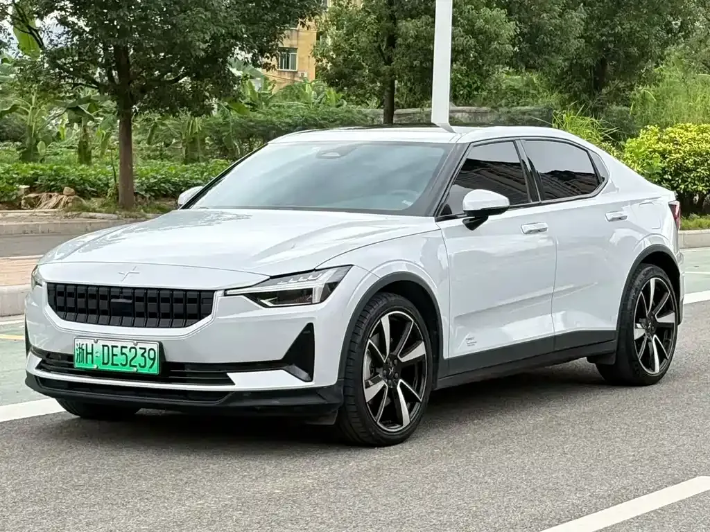 Polestar Polestar 2 — фото 1