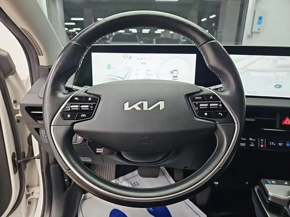 Kia EV6 — фото 2