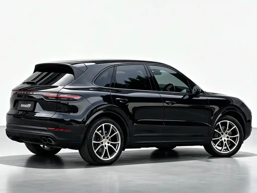 Porsche Cayenne — фото 3