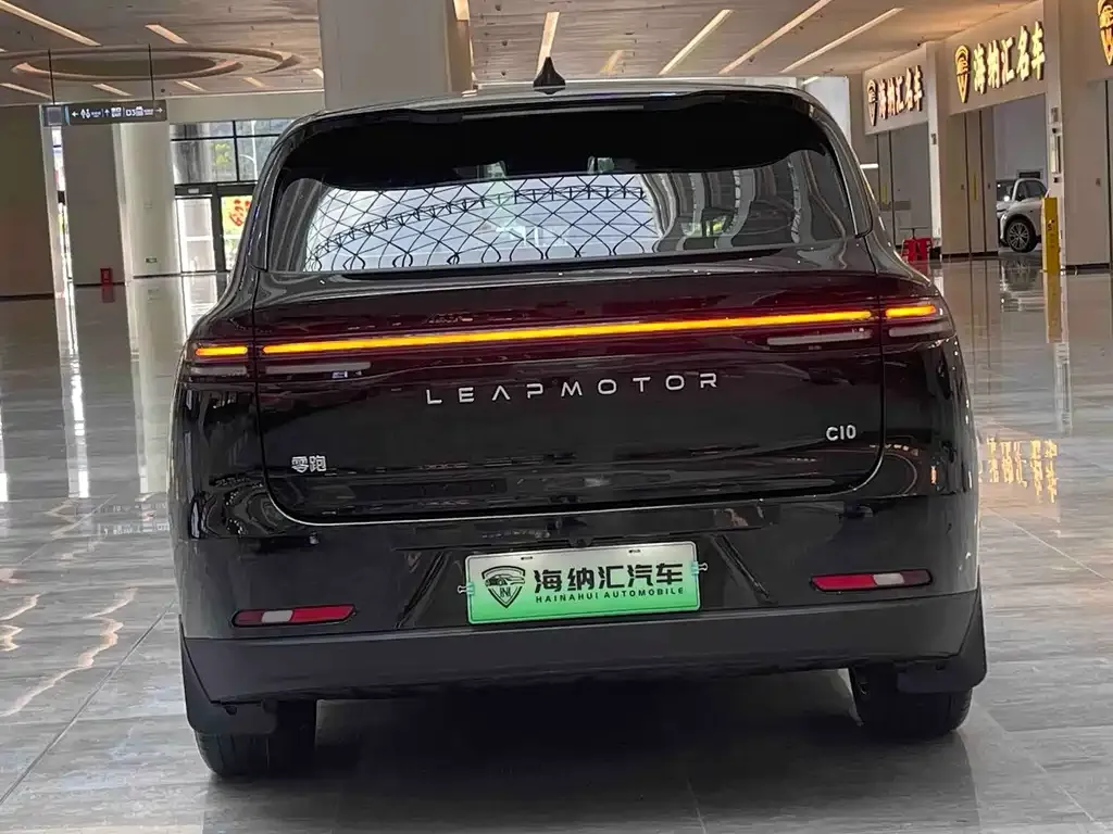 Leapmotor C10 — фото 5
