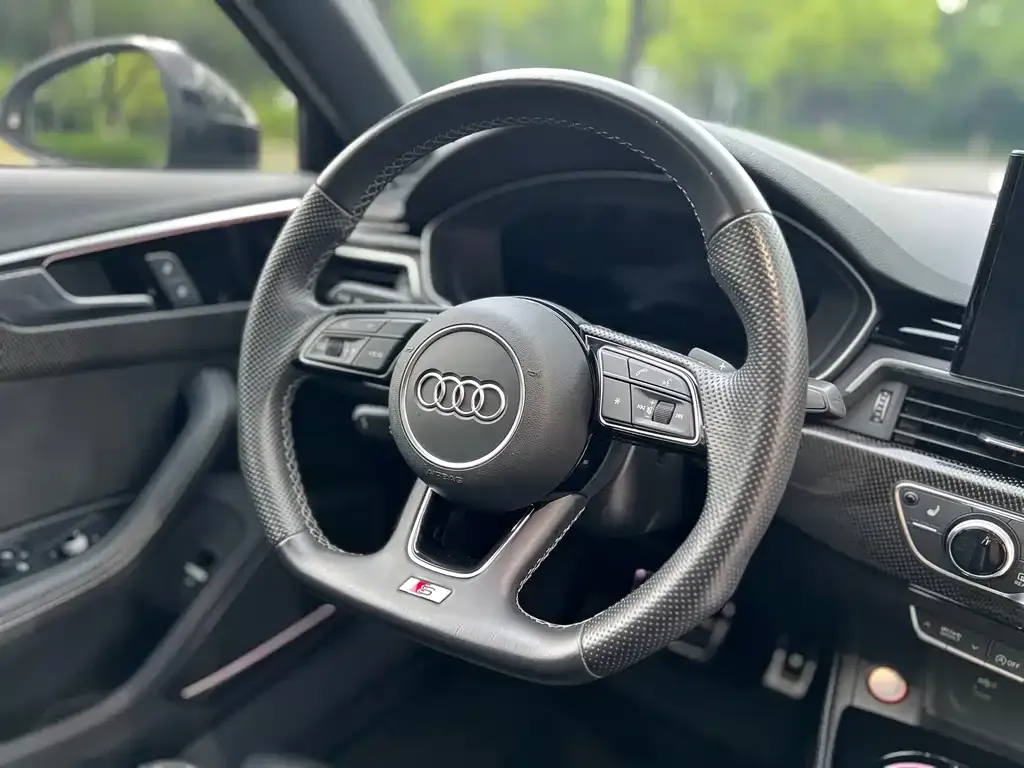 Audi S4 — фото 2